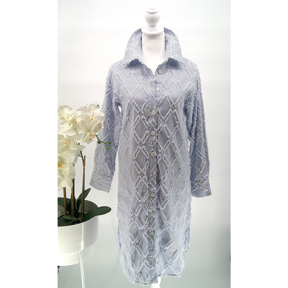 Avec Les Filles Blue Pinstriped Dimond Detail Over Stitch Boho Shirt Dress Small